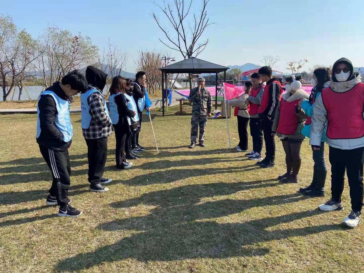 公司內(nèi)小伙伴冬日團(tuán)建